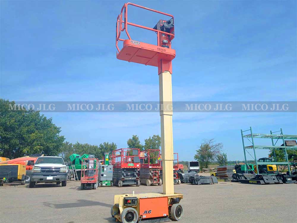 Xe nâng người tự hành thẳng đứng JLG 1230ES