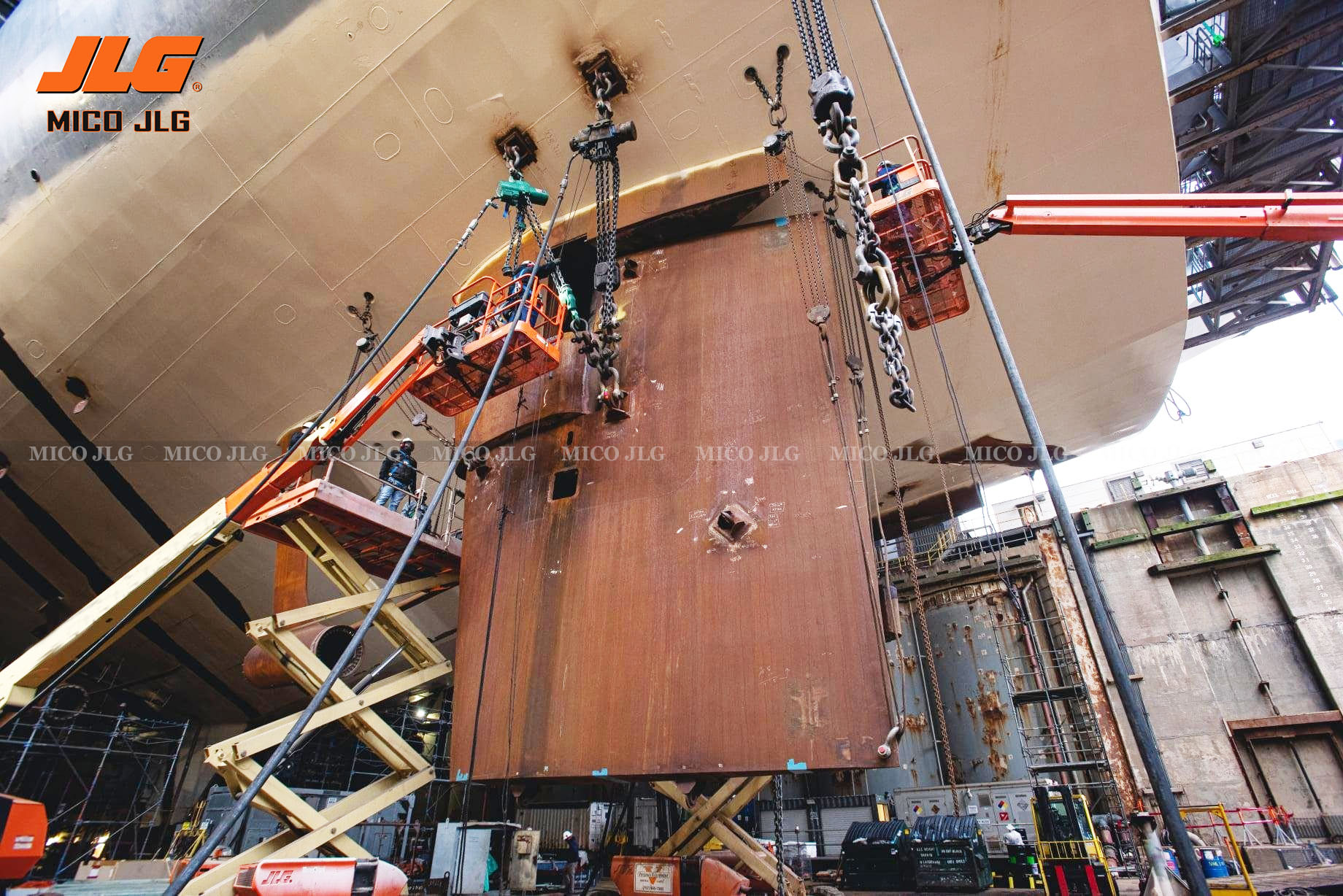 JLG's Scissor Lift Load Sensing Systems